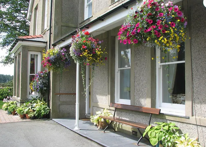 Gwrach Ynys Country Guest House