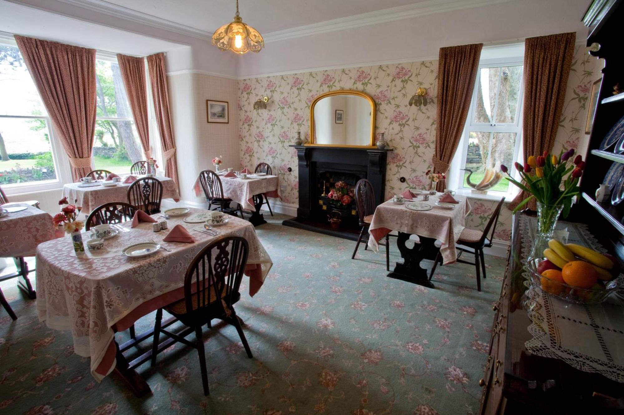 Alojamento de Acomodação e Pequeno-almoço Gwrach Ynys Country