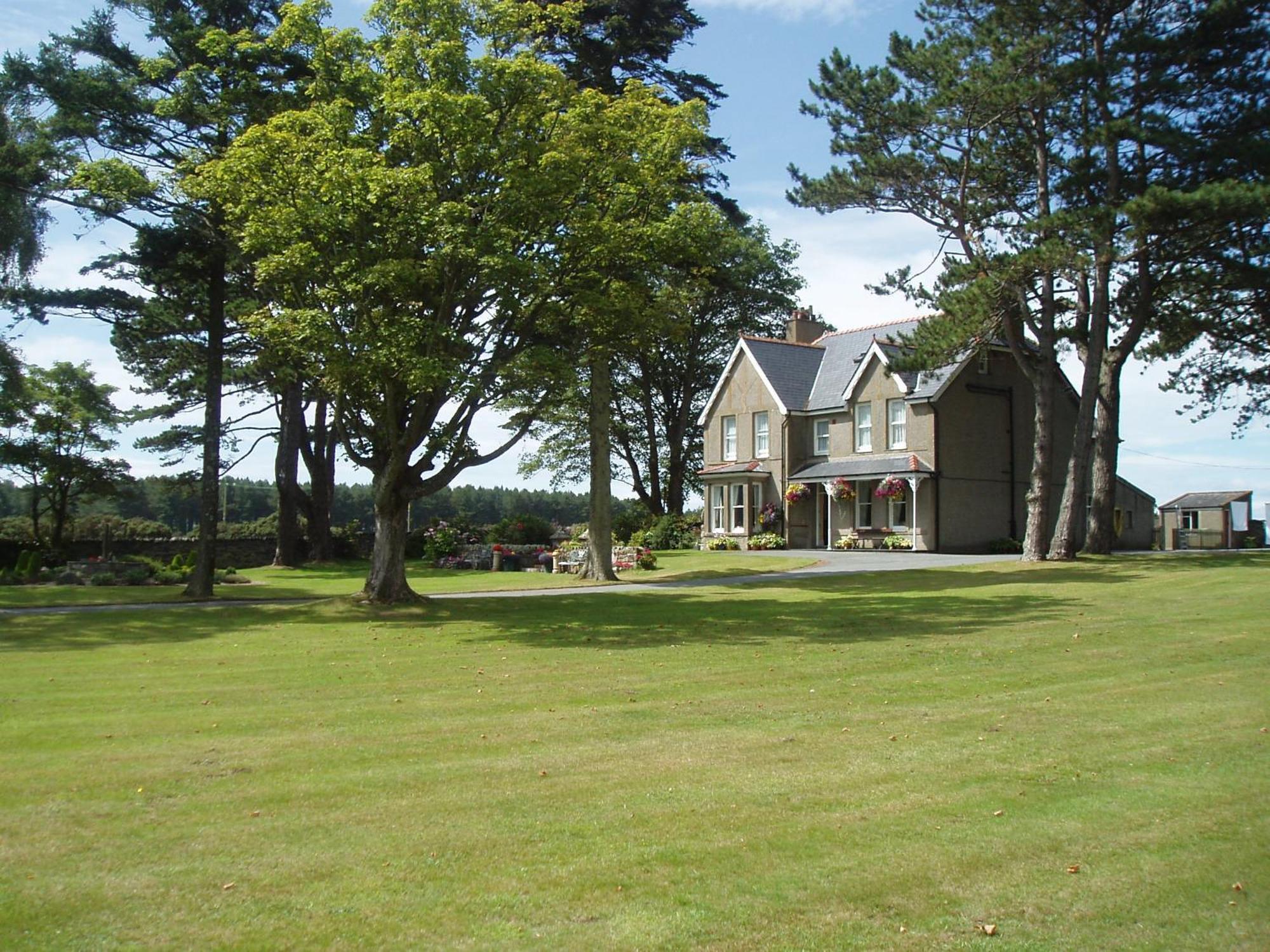 Gwrach Ynys Country Harlech